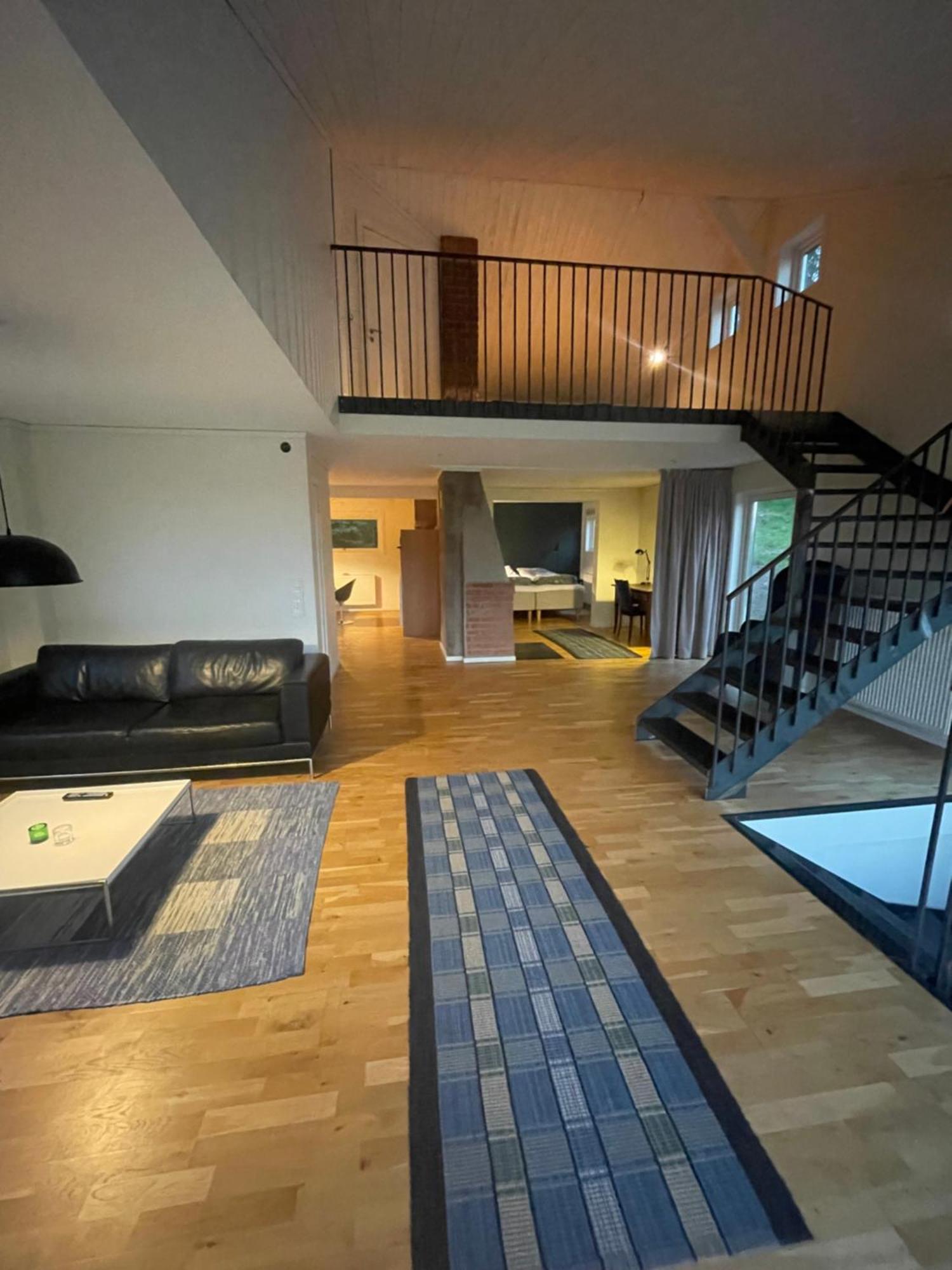 Gisebo Vingard Bed & Breakfast Huskvarna Exterior foto